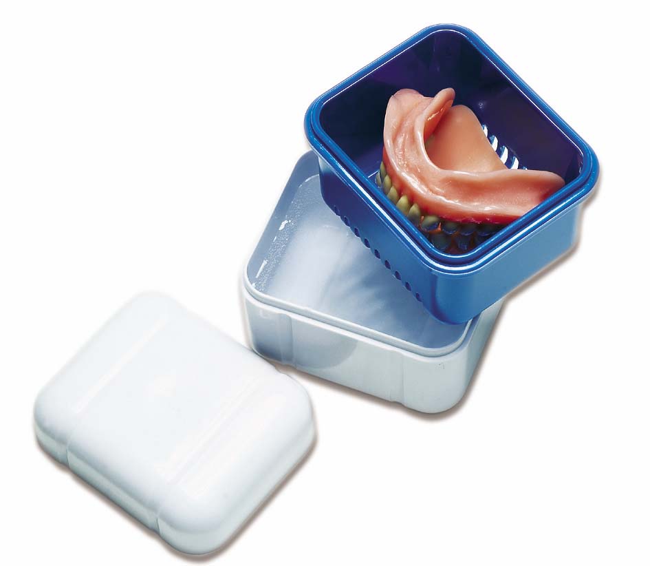 Curaprox BDC 111 Prothesen Reinigungsbehälter mint