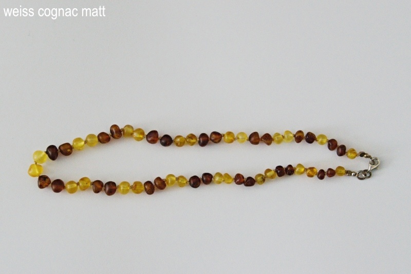 collier d'ambre jaune cognac mat