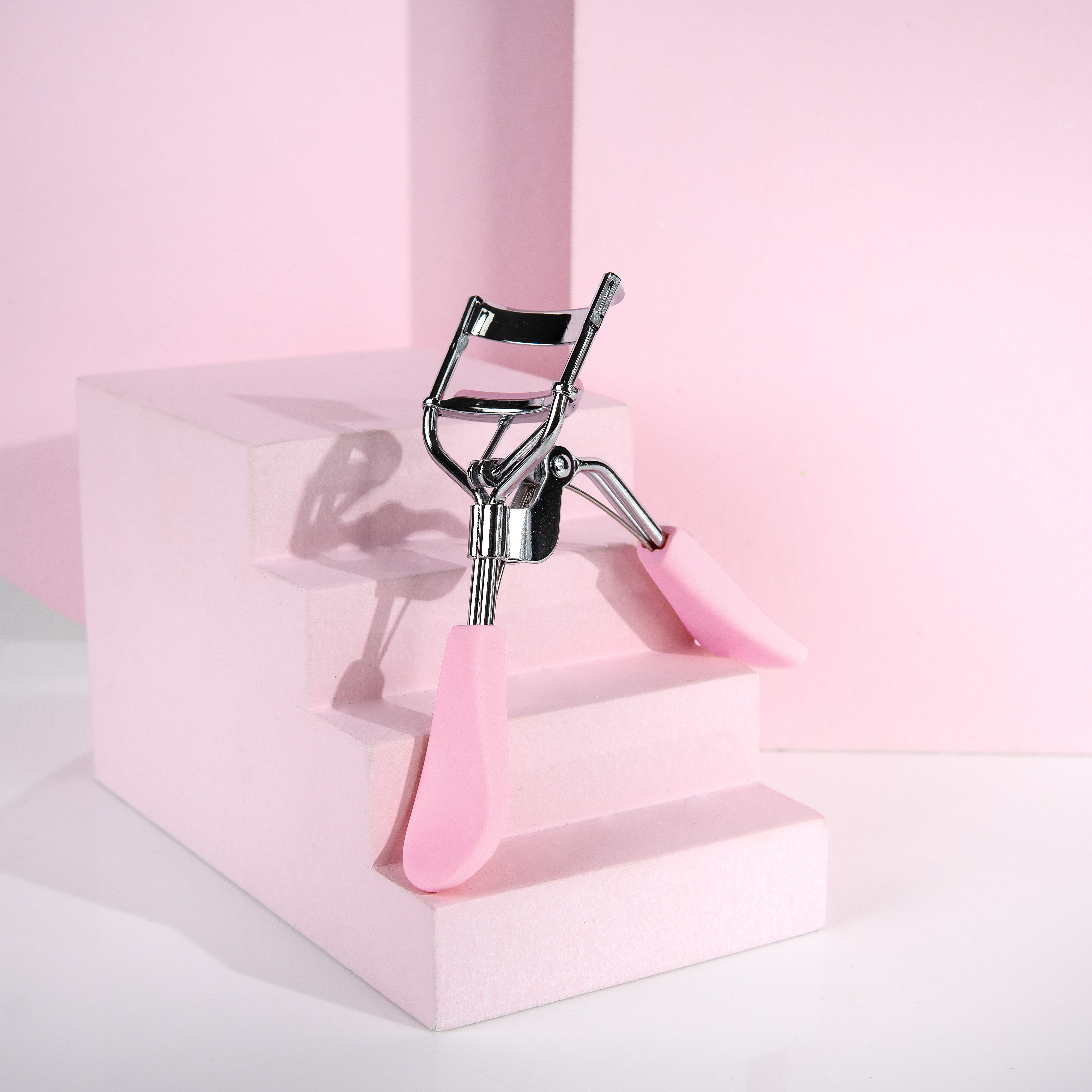BRUSHWORKS Eyelash Curler, Bild 3 von 5
