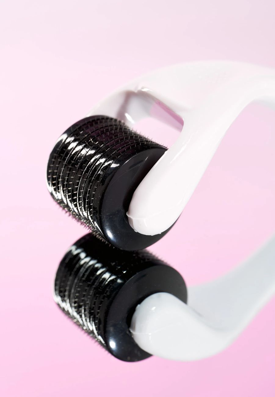 BRUSHWORKS micro needle derma roller, image 3 sur 5