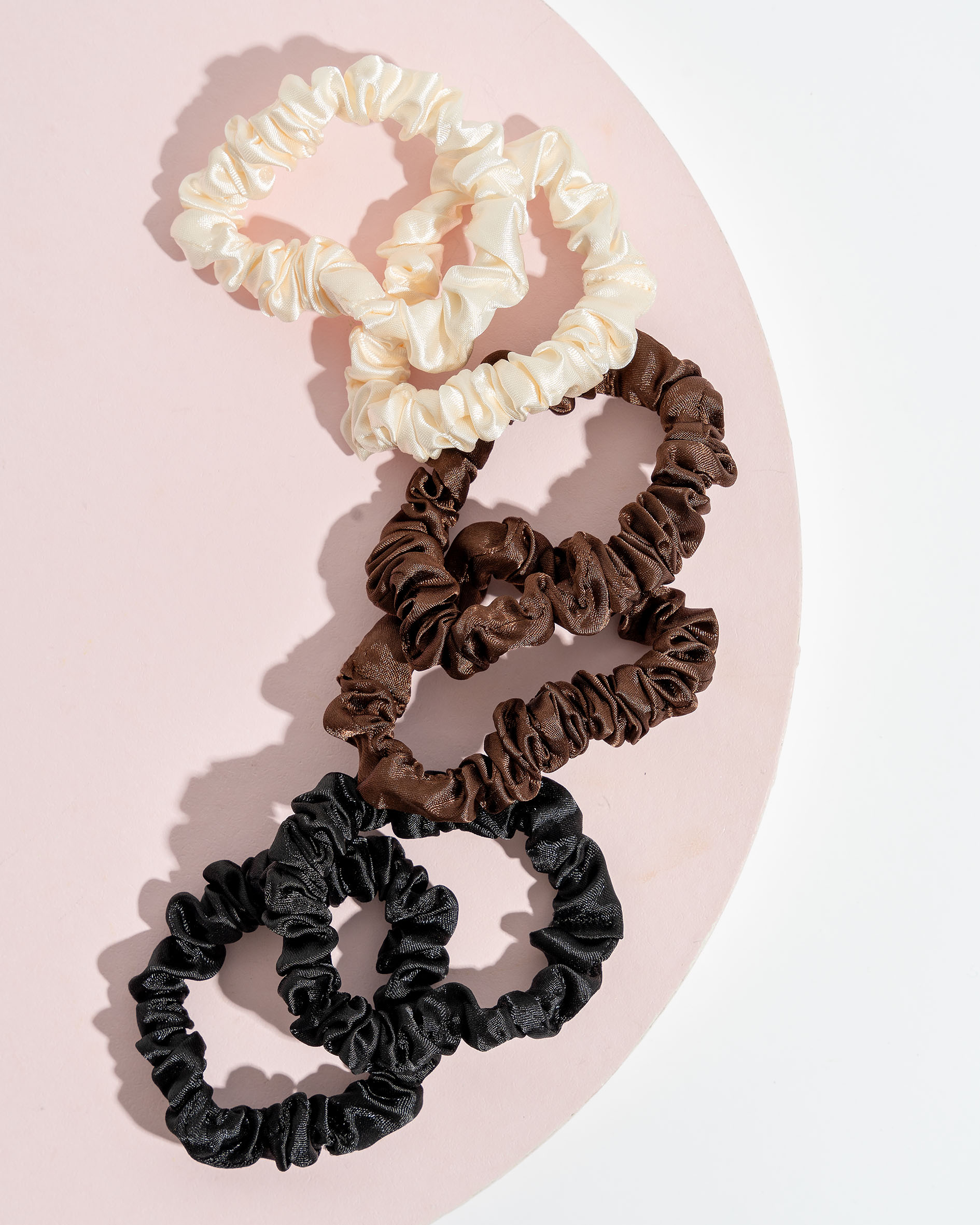 BRUSHWORKS skinny satin scrunchies, image 5 sur 5