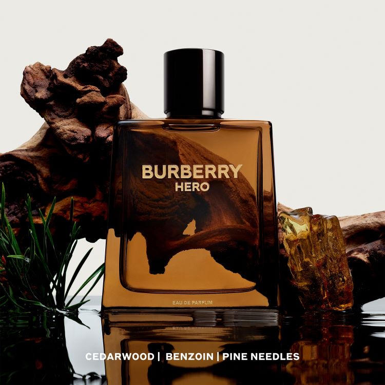 Burberry XMAS-Set Hero Eau de Parfum 50ml, Bild 4 von 5