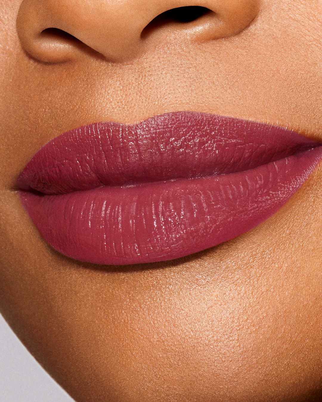 Estee Lauder Pure Color Explicit Slick Shine Lipstick, image 2 sur 2