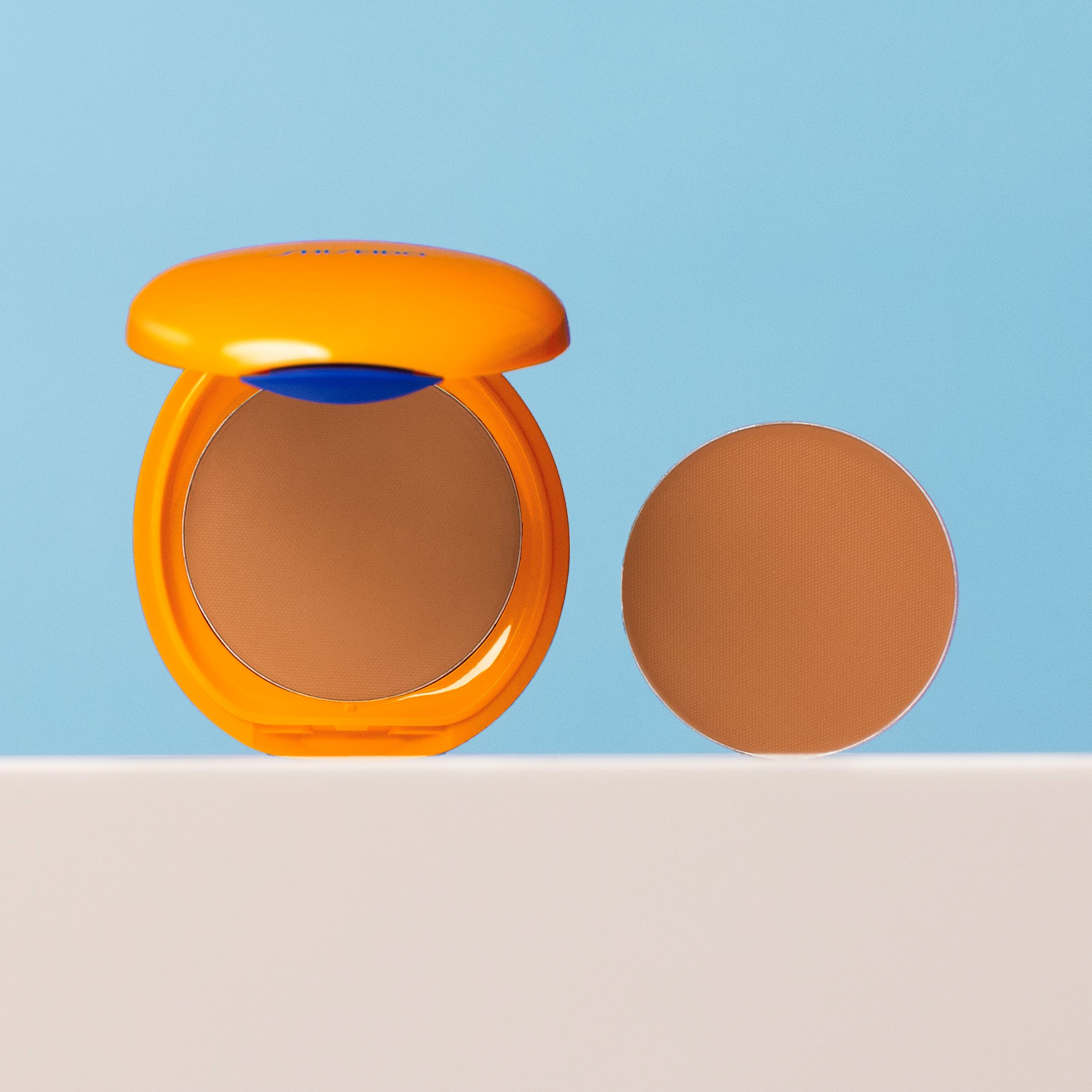 Shiseido UV Tanning Compact SPF10, Bild 2 von 2